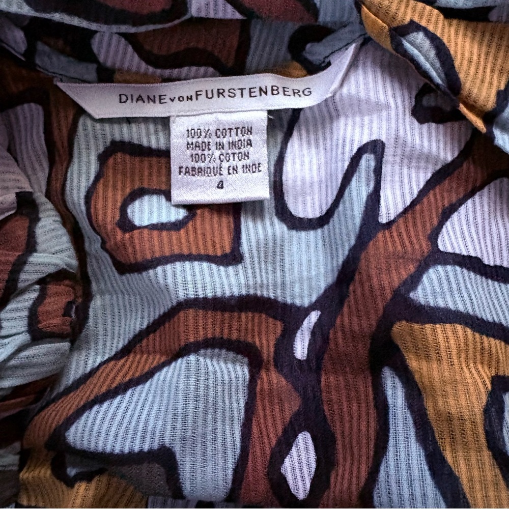 Diane von Furstenburg 100% cotton tribal Geometric Top lightweight summer size 4 - Picture 3 of 5